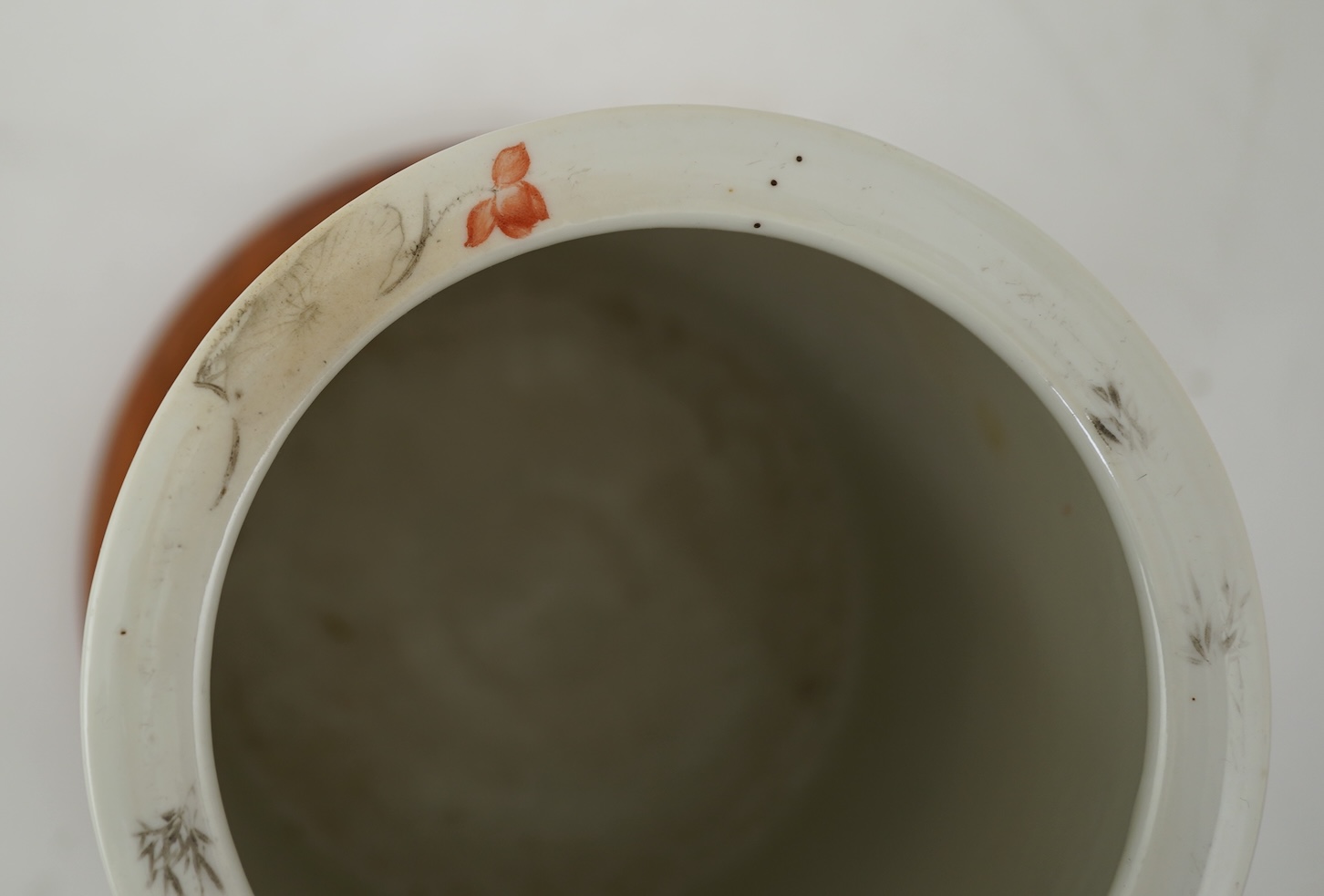 A Chinese enamelled porcelain ‘Li Tieguai’ brushpot, bitong, Republic period